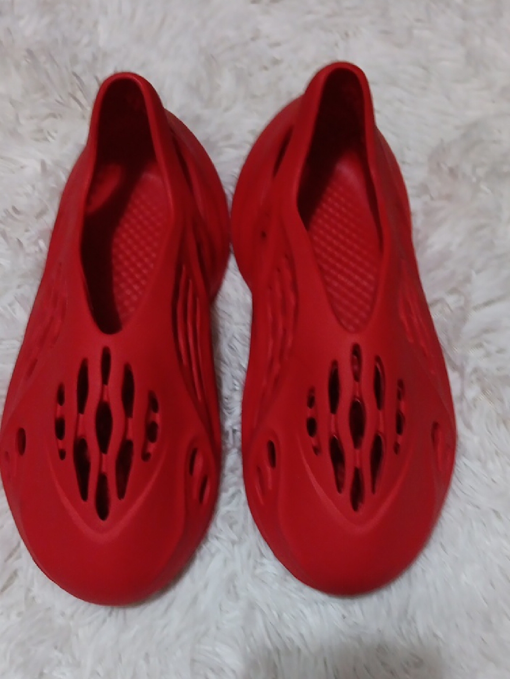 Adidas Yeezy Foam Runners Red Slip-On Size 8